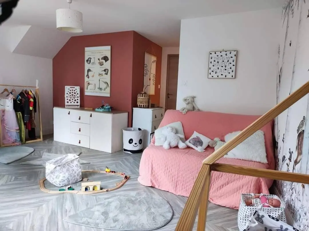 Grande Maison Familiale Avec Piscine Saint-Ouen-des-Alleux